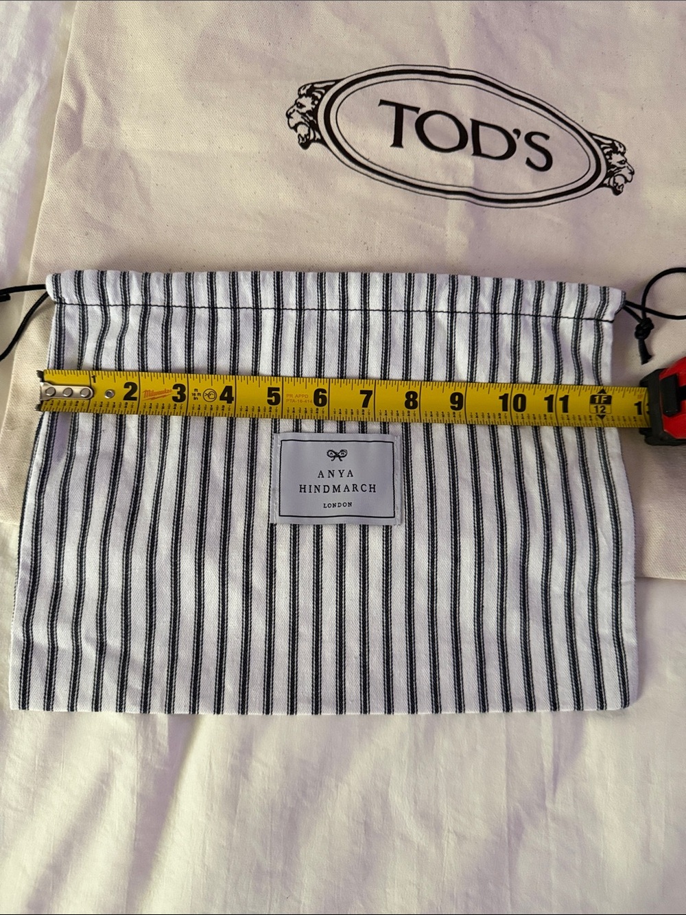 Tod's Cream & Black Drawstring Dust Bags Set - Picture 9 of 10
